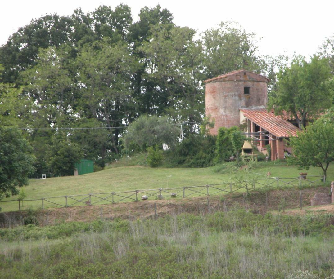 Mulino A Vento Villa Fauglia Buitenkant foto